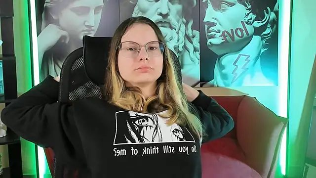 Snapshot of Carrie_Rose chatting on September 2025 04:12:01 AM Carrie Rose online show from September 2025 04:12:01 AM