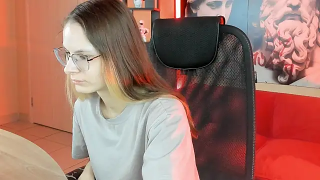 Snapshot of Carrie_Rose chatting on October 2025 04:20:02 AM Carrie Rose online show from October 2025 04:20:02 AM