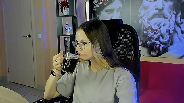 Snapshot of Carrie_Rose chatting on October 2025 04:10:02 AM Carrie Rose online show from October 2025 04:10:02 AM