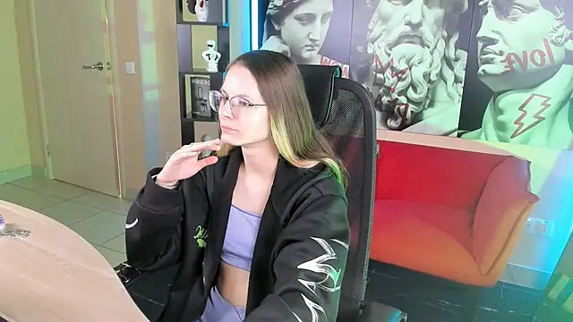 Snapshot of Carrie_Rose chatting on October 2025 02:15:01 AM Carrie Rose online show from October 2025 02:15:01 AM