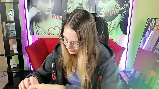 Snapshot of Carrie_Rose chatting on October 2025 02:25:02 AM Carrie Rose online show from October 2025 02:25:02 AM