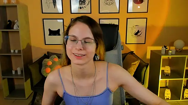 Snapshot of Carrie_Rose chatting on October 2025 02:23:02 AM Carrie Rose online show from October 2025 02:23:02 AM