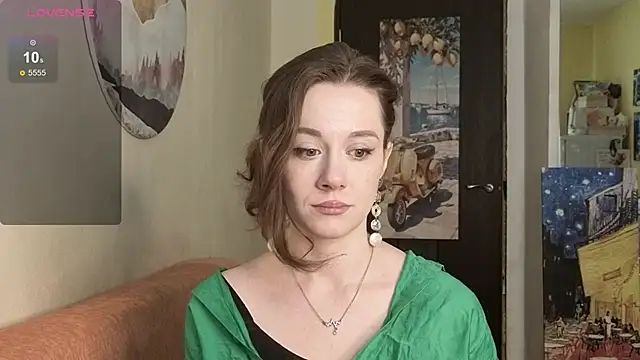 Snapshot of SkyHelen chatting on April 2026 06:55:02 AM SkyHelen online show from April 2026 06:55:02 AM
