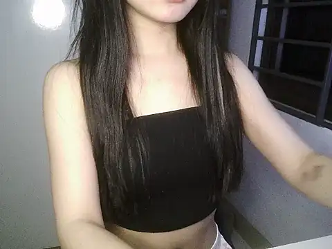 Snapshot of Annabelle-e chatting on November 2025 04:51:02 PM Annabelle-e online show from November 2025 04:51:02 PM