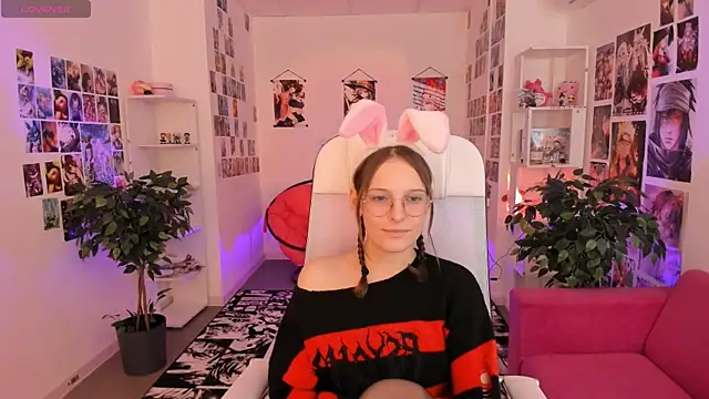 JenniferKiim online show from November 2025 08:15:02 AM