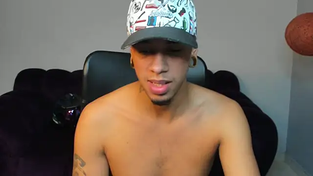 Biker Seb online show from November 2025 05:23:01 PM