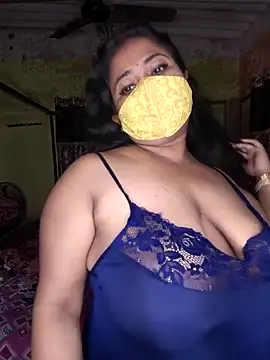 Smile-quien online show from March 2026 05:28:01 PM