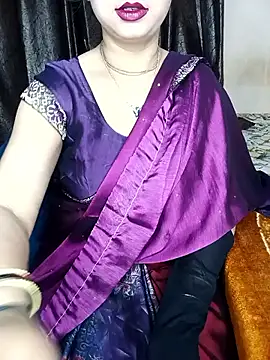 Snapshot of Oh_011 chatting on April 2026 07:45:02 PM Oh 011 online show from April 2026 07:45:02 PM