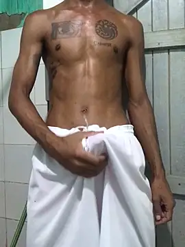 Snapshot of lcsexy45 chatting on February 2026 04:15:02 PM lcsexy45 online show from February 2026 04:15:02 PM