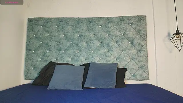 novaa snow online show from September 2025 07:39:02 PM