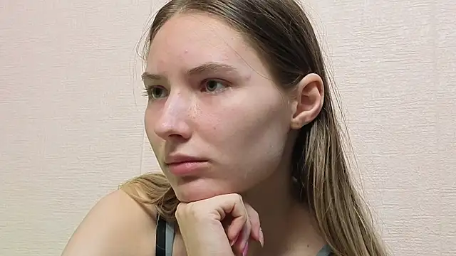 Snapshot of _kikiclark__ chatting on June 2026 09:07:02 PM kikiclark online show from June 2026 09:07:02 PM