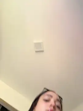 Snapshot of hottiee_melannie chatting on March 2026 08:12:02 PM hottiee melannie online show from March 2026 08:12:02 PM