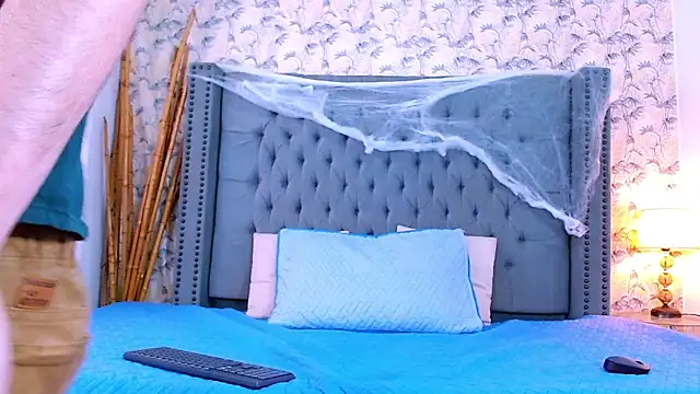 Luke Carter online show from October 2025 01:14:01 PM