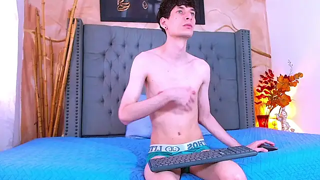 Luke Carter online show from February 2026 01:17:01 PM