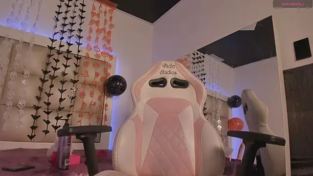 Snapshot of Valkiria_js chatting on October 2025 08:06:02 PM Valkiria js online show from October 2025 08:06:02 PM