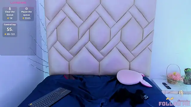 sexy thin anastasia online show from September 2025 08:21:01 PM