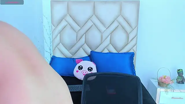 sexy thin anastasia online show from September 2025 08:09:02 AM