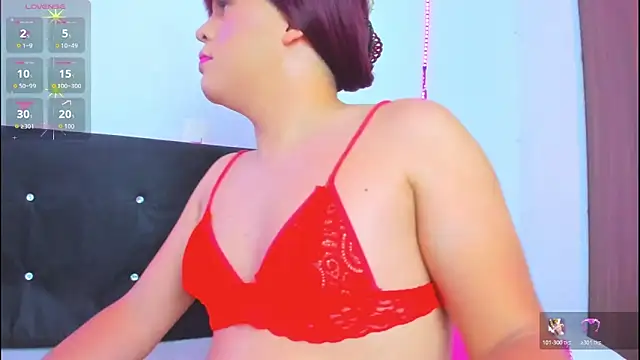 Danaa moore  online show from May 2026 10:47:01 PM