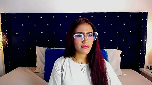 miss aris online show from October 2025 05:31:02 AM