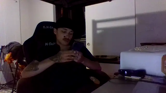 Jbenz420 online show from June 2026 02:18:02 AM