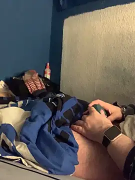 GeilerHSVFAN1989 online show from April 2026 08:46:02 PM