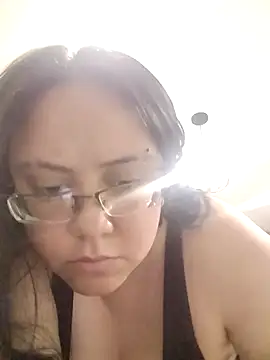 Snapshot of julieta_flores chatting on March 2026 08:10:01 PM julieta flores online show from March 2026 08:10:01 PM