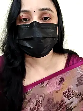 Monica cams online show from October 2025 02:07:01 PM