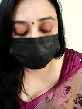 Monica cams online show from January 2026 06:44:01 PM