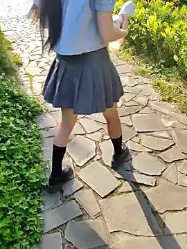 shaoshao-7758 online show from April 2026 12:35:02 AM