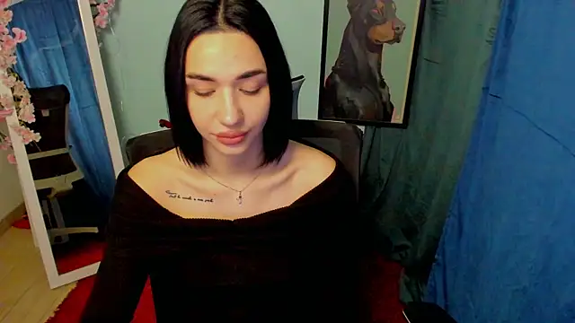 Snapshot of Bella_Night4 chatting on December 2025 07:48:01 AM Bella Night4 online show from December 2025 07:48:01 AM