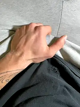 Snapshot of 420boy__ chatting on October 2025 07:22:01 PM 420boy online show from October 2025 07:22:01 PM