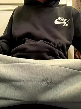 Snapshot of 420boy__ chatting on October 2025 08:04:02 AM 420boy online show from October 2025 08:04:02 AM