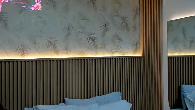 Snapshot of Liss-Reyes chatting on June 2026 12:25:02 PM Liss-Reyes online show from June 2026 12:25:02 PM
