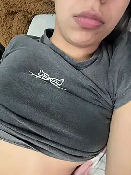 lulizoee online show from July 2026 06:46:01 PM