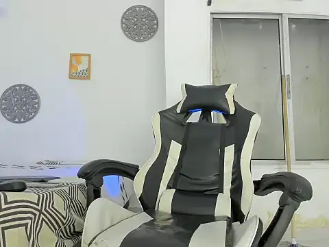 Snapshot of Jax_Maliq chatting on September 2025 04:15:01 AM Jax Maliq online show from September 2025 04:15:01 AM