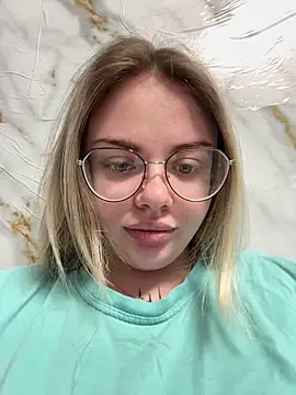 StasySweet online show from February 2026 04:38:01 AM