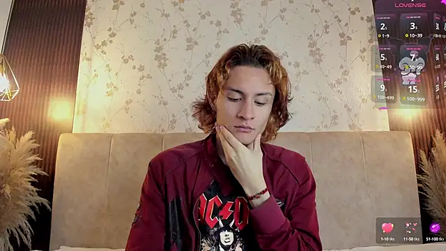 DarcyCullen online show from September 2025 11:44:01 AM