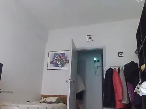 Nady79xxx online show from November 2025 09:28:02 AM