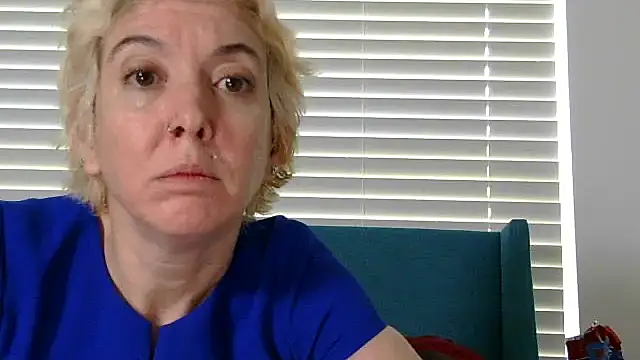 Snapshot of averysage333 chatting on September 2025 05:37:01 PM averysage333 online show from September 2025 05:37:01 PM