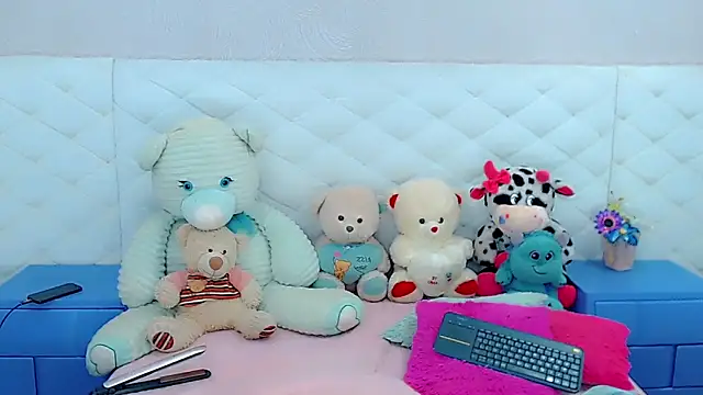 hanna sweett34 online show from December 2025 04:29:02 AM