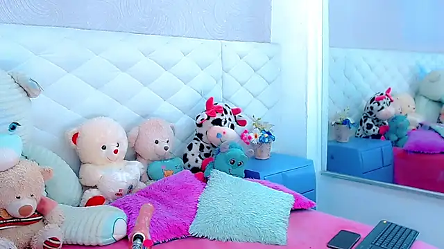 hanna sweett34 online show from February 2026 02:38:01 AM