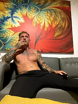 Snapshot of MagicLex1 chatting on September 2025 11:10:02 PM MagicLex1 online show from September 2025 11:10:02 PM