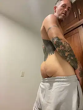 Snapshot of MagicLex1 chatting on October 2025 05:30:02 AM MagicLex1 online show from October 2025 05:30:02 AM