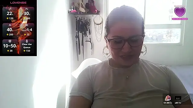 Vesper Vixen online show from September 2025 12:49:02 PM