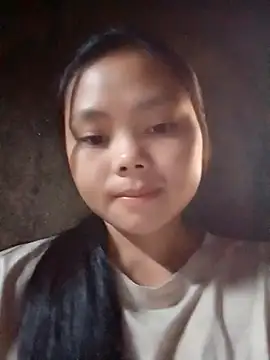 Snapshot of omiu-baby chatting on September 2025 11:59:02 PM omiu-baby online show from September 2025 11:59:02 PM