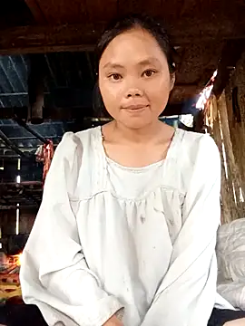 Snapshot of omiu-baby chatting on September 2025 01:27:01 AM omiu-baby online show from September 2025 01:27:01 AM