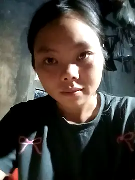 Snapshot of omiu-baby chatting on September 2025 08:52:02 PM omiu-baby online show from September 2025 08:52:02 PM