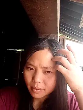 Snapshot of omiu-baby chatting on September 2025 06:25:02 AM omiu-baby online show from September 2025 06:25:02 AM