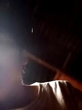 Snapshot of omiu-baby chatting on October 2025 02:19:01 AM omiu-baby online show from October 2025 02:19:01 AM