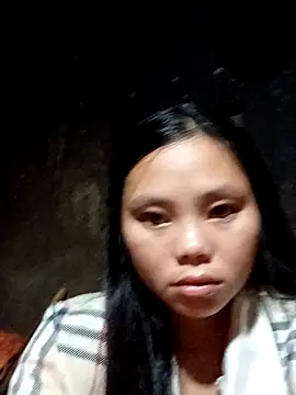 Snapshot of omiu-baby chatting on October 2025 10:29:02 PM omiu-baby online show from October 2025 10:29:02 PM